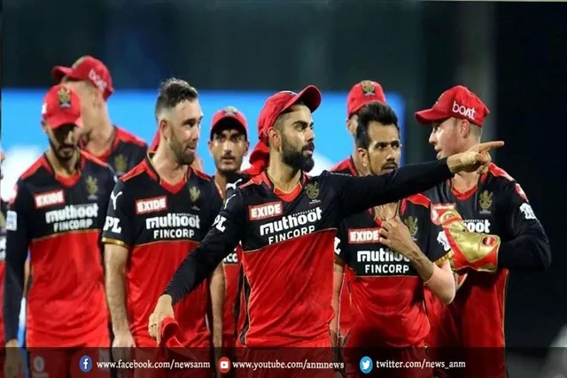 आकाश दीप ने दिलाई आरसीबी को पहली सफलता