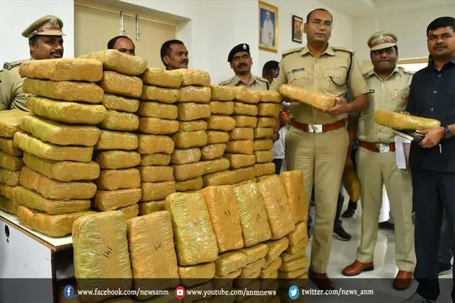 इतने लाख गांजे के साथ दो गिरफ्तार