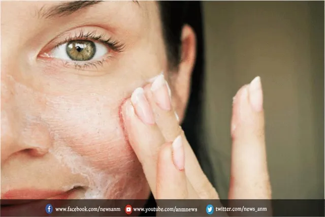 स्किन प्रॉब्लम्स को दूर करने के लिए चेहरे पर लगाएं ये चीज़