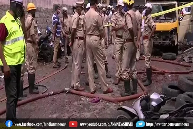 पटाखों के गोदाम में ब्लास्ट