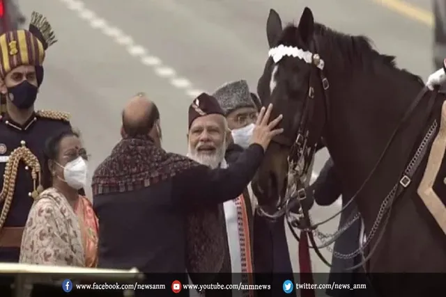 राष्ट्रपति के सुरक्षा बेड़े में शामिल घोड़ा ‘विराट’ आज हुआ रिटायर