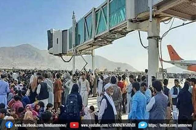 तालिबान अफ़गानों को निकासी उड़ानों पर जाने की अनुमति नहीं देगा