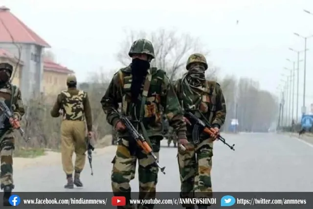 कुलगाम में सुरक्षाबल और आतंकियों के बीच मुठभेड़ शुरू