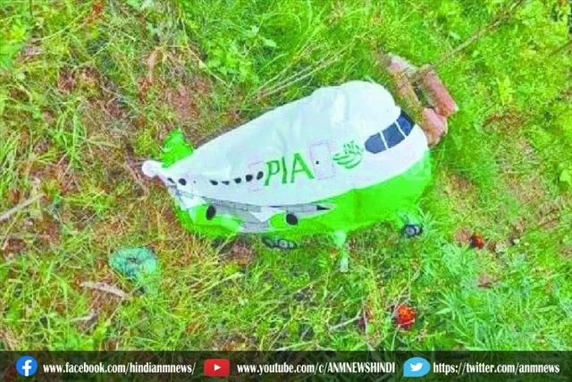 जम्मू-कश्मी के कठुआ जिले में मिला पाकिस्तानी गुब्बारा