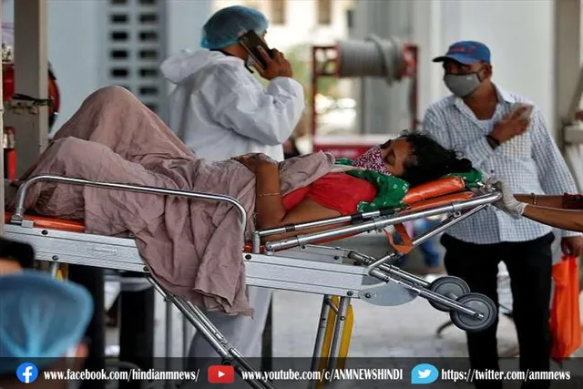 पिछले 24 घंटे में 30,549 केस, 422 लोगों की मौत