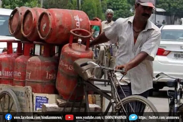 एलपीजी गैस सिलेंडर हुआ सस्ता