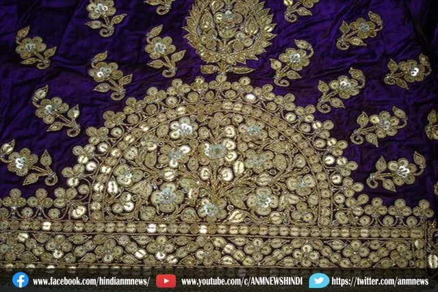 बेरोजगार युवा पेश कर रहे है कढ़ाई और जरी का काम