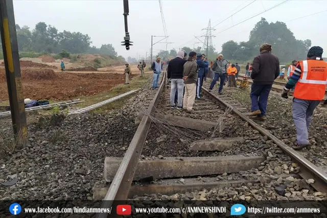 झारखण्ड: नौ घंटे बाद रेल यातायात बहाल