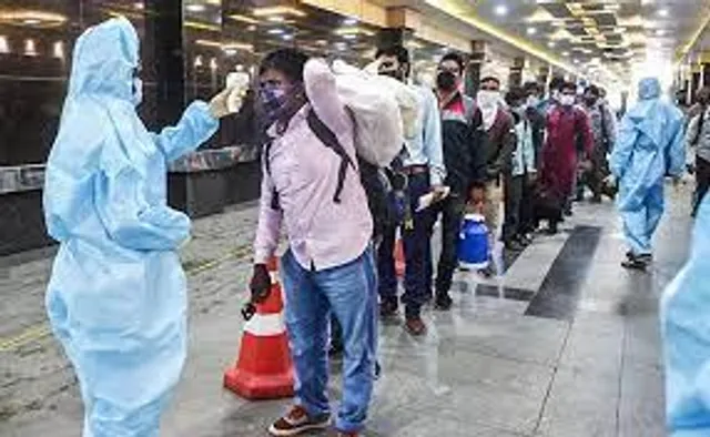 24 घंटे में आए 15906 नए मामले, 561 की मौत