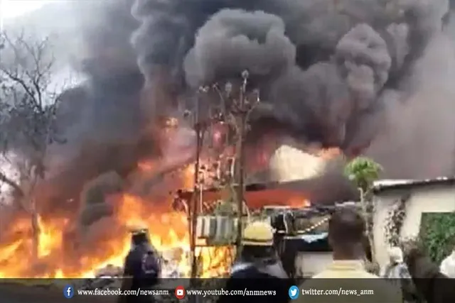 भरूच जीआईडीसी में पैकेजिंग कंपनी में भीषण आग