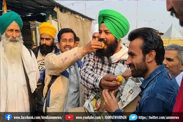 दिल्ली बॉर्डर से हटने लगे टेंट