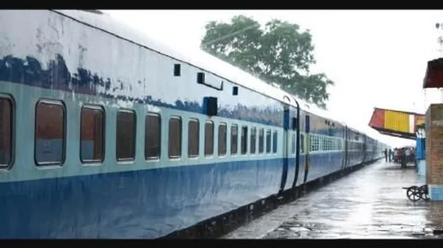 खुशखबरी : 10 दिसंबर से ट्रेन का कम होगा किराया