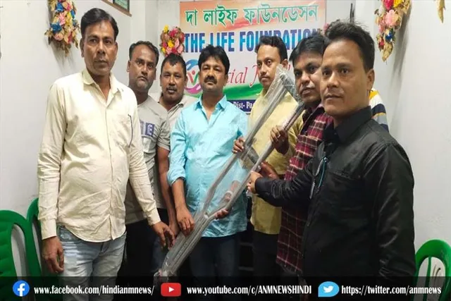 लाईफ फाउंडेशन सोशल हैंड ने दिव्यांग शाहिद अंसारी की मदद