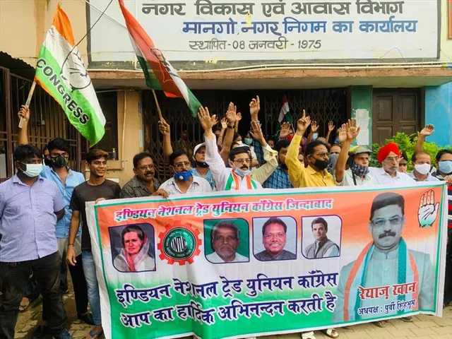 मानगो नगर निगम में साफ-सफाई के नाम पर बिचौलियों : रियाज खान