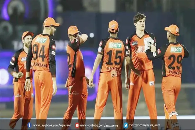 DC vs SRH: दिल्ली की टीम ने इतने विकेट खोकर 50 रन बना लिए