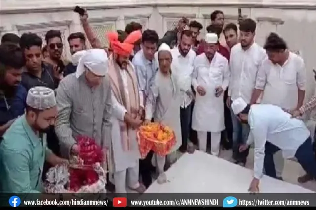 औरंगजेब की कब्र यात्रा को लेकर विवाद