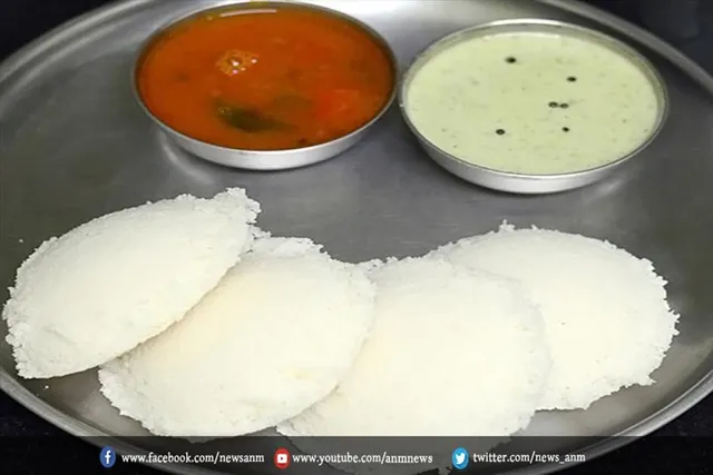 2 मिनट में बनाएं हैदराबाद की पॉपुलर स्पॉट इडली