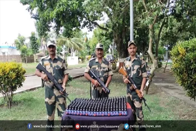 भारत-बांग्लादेश सीमा पर प्रतिबंधित फेंसेडिल जब्त