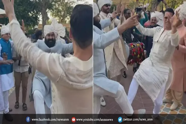 क्या आपने देखा अक्षय कुमार और मोहनलाल का भांगड़ा डांस?