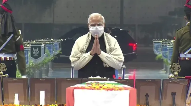 पीएम मोदी ने दी सभी जवानों को श्रद्धांजलि