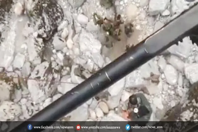 जवानों ने दिया अद्भुत साहस का परिचय