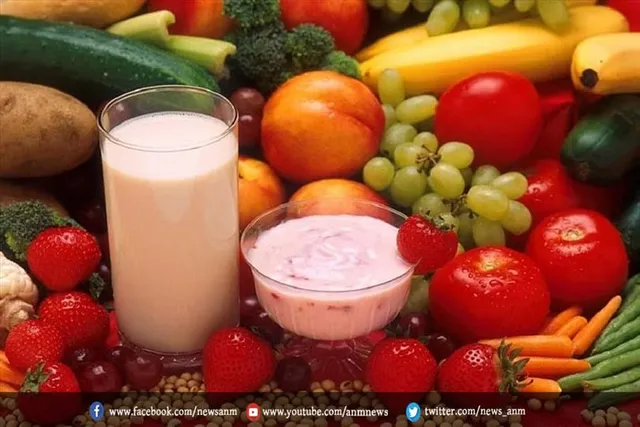 दूध के साथ नहीं करना चाहिए इन फूड्स का सेवन