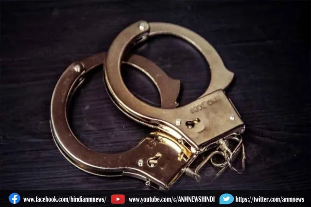 गिरफ्तार : चार बांग्लादेशी नागरिक