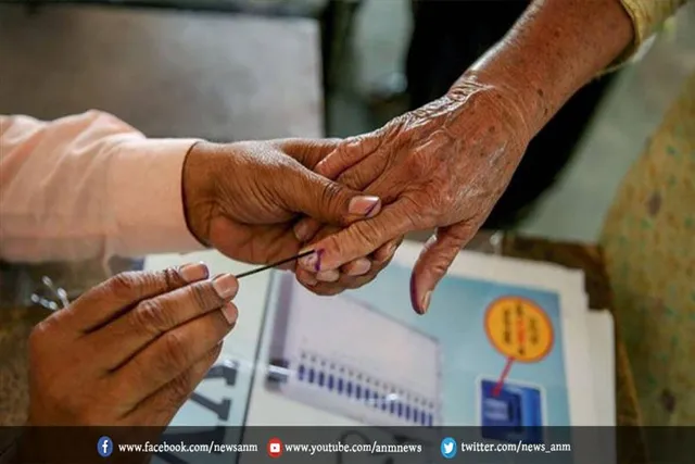 यूपी चुनाव के चौथे चरण के उम्मीदवारों के हलफनामे का विश्लेषण जारी