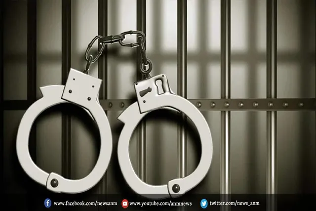 बर्बरता के आरोप में ISF कार्यकर्ता गिरफ्तार