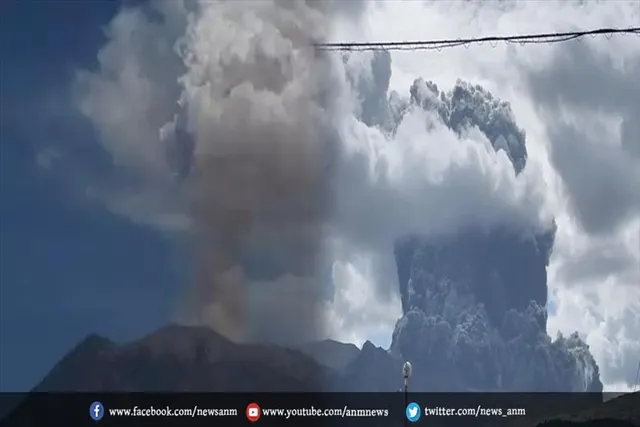 जापान का माउंट एसो ज्वालामुखी फटा