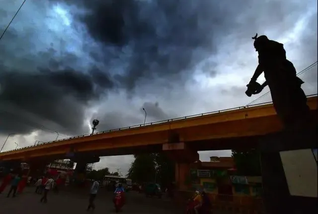 अगले 24 घंटे में इन राज्यों में तेज बारिश