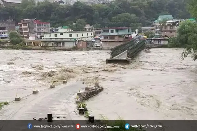 बारिश से बेहाल हुआ हिमाचल प्रदेश