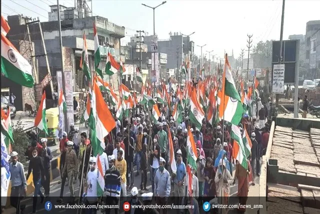 आप पार्टी ने निकाली तिरंगा संकल्प यात्रा