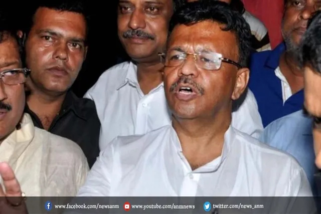 जलमग्न कोलकाता, सड़क पर निकल पड़े फिरहाद