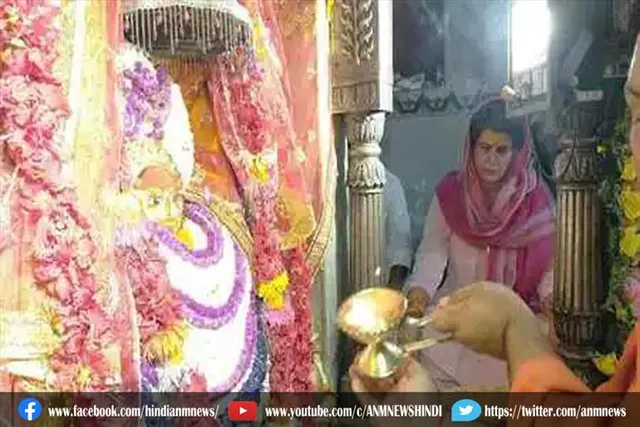 प्रियंका ने किया काशी विश्‍वनाथ, अन्नपूर्णा और मां कूष्मांडा मंदिर में दर्शन-पूजन
