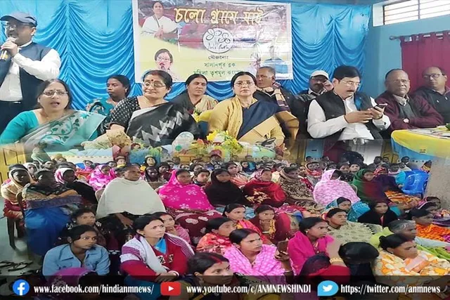 महिला तृणमूल की "चोलो ग्रामे जाए" अभियान का देन्दुआ में शुभारंभ