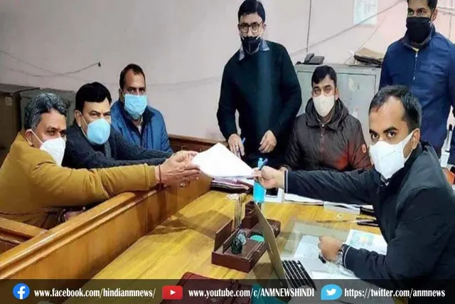 चरथावल सीट से पंकज मलिक ने किया नामांकन