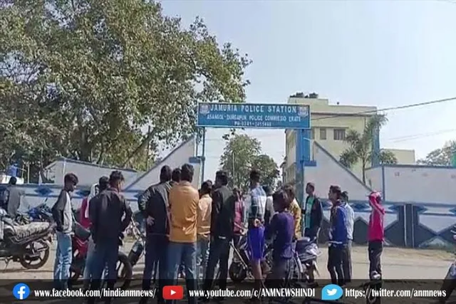 एक निजी अमीन को पीटने का आरोप, ग्रामीणों ने थाने आकर जताया विरोध