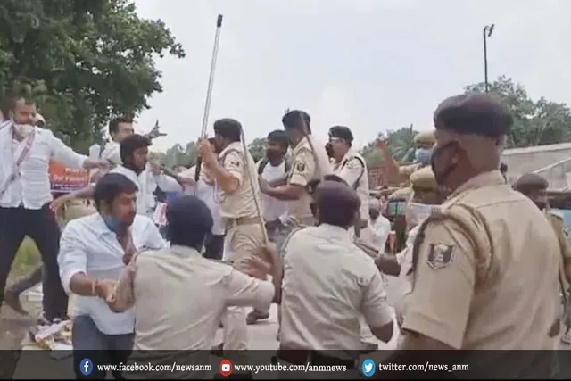 BPSC अभ्यर्थियों को दौड़ा-दौड़ाकर पीटा पुलिस