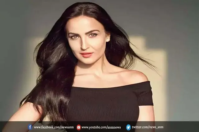 गरीब बच्चों के लिए सैंटा क्लॉस बनी एली अवराम