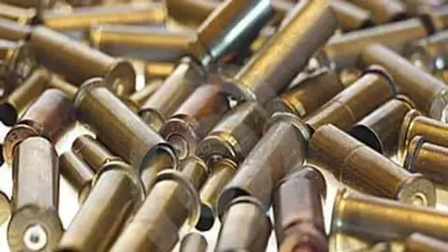आजमगढ़ में डाक विभाग के पार्सल में मिला 350 कारतूस का खोखा