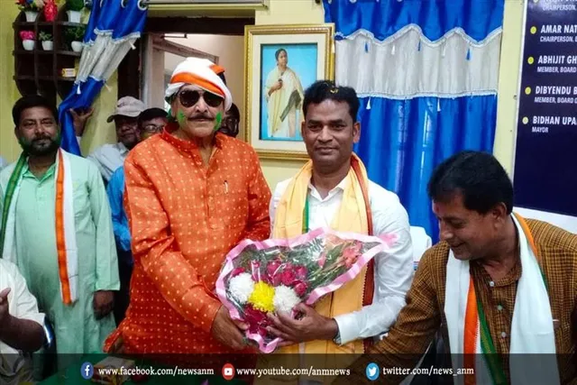 आसनसोल नगर निगम के चार नंबर वार्ड पार्षद ने बोरो चेयरमैन का पदभार किया ग्रहण