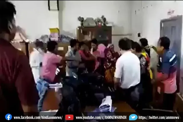 महिला शिक्षिका को किया निर्वस्त्र