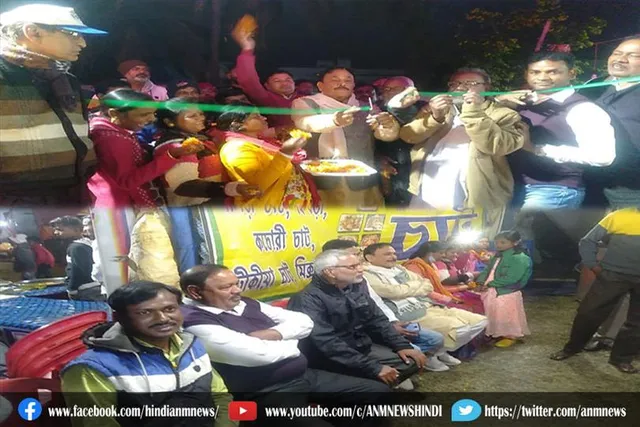 विधायक ने किया आनंद मेला का उद्घाटन