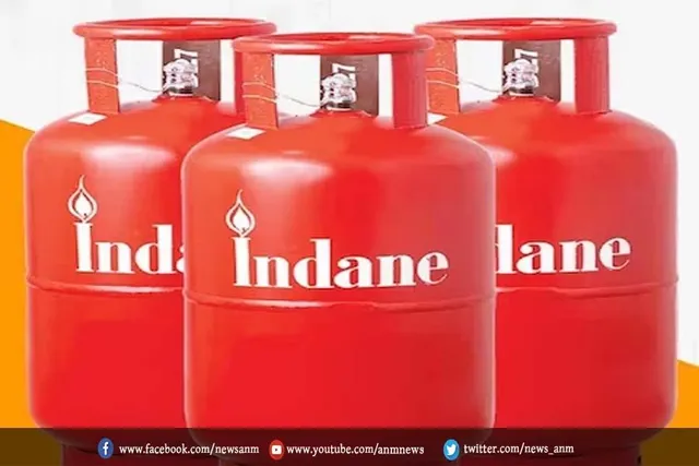 रसद विभाग की टीम ने होटल में मारा छापा, जब्त किये चार सिलेंडर