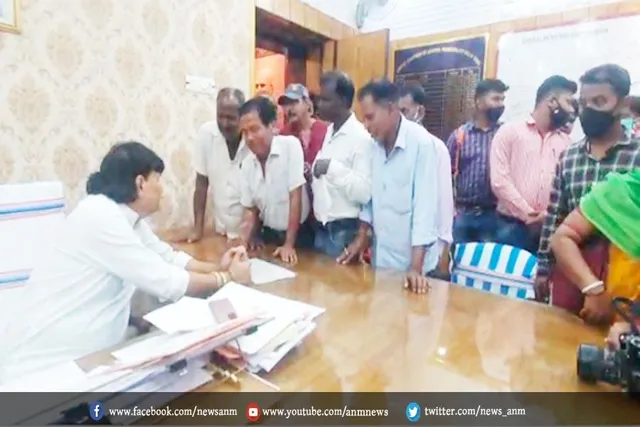 पेयजल समस्या लेकर आसनसोल के मेयर से मुलाकात की वार्ड 20 के पार्षद