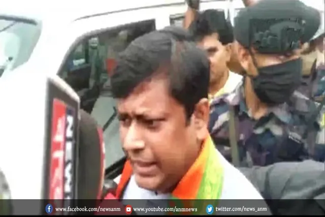 बीजेपी नेता को पुलिस ने लिया हिरासत में