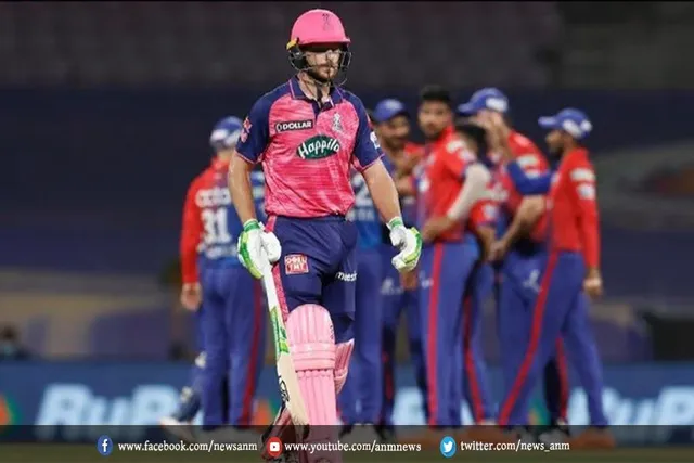 बटलर के रूप में लगा पहला झटका