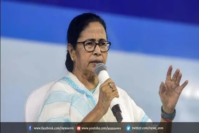 एक झूठी कहानी फैला रही हैं "विभाजनकारी ताकतें" : ममता