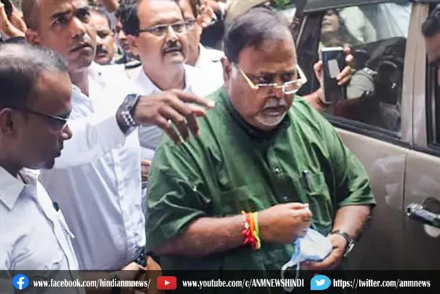 चार्जशीट से अपना नाम हटाने की मांग : पार्थ चटर्जी